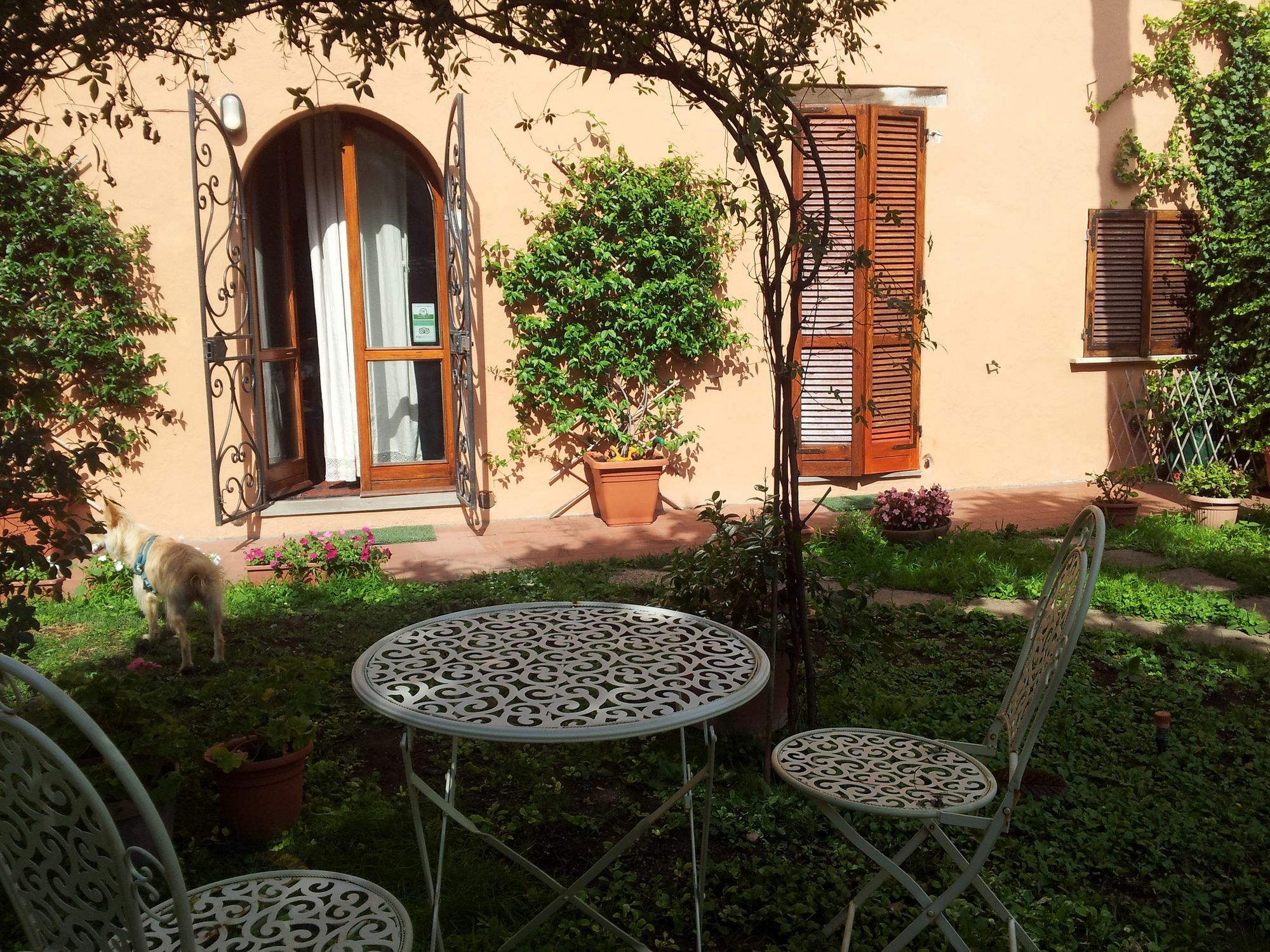 Al Giardino Di Alice Bed & Breakfast Perugia Luaran gambar