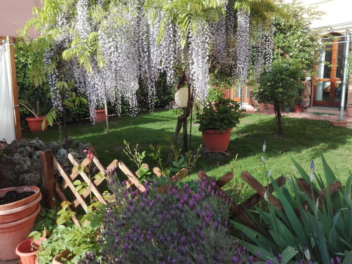 Al Giardino Di Alice Bed & Breakfast Perugia Luaran gambar