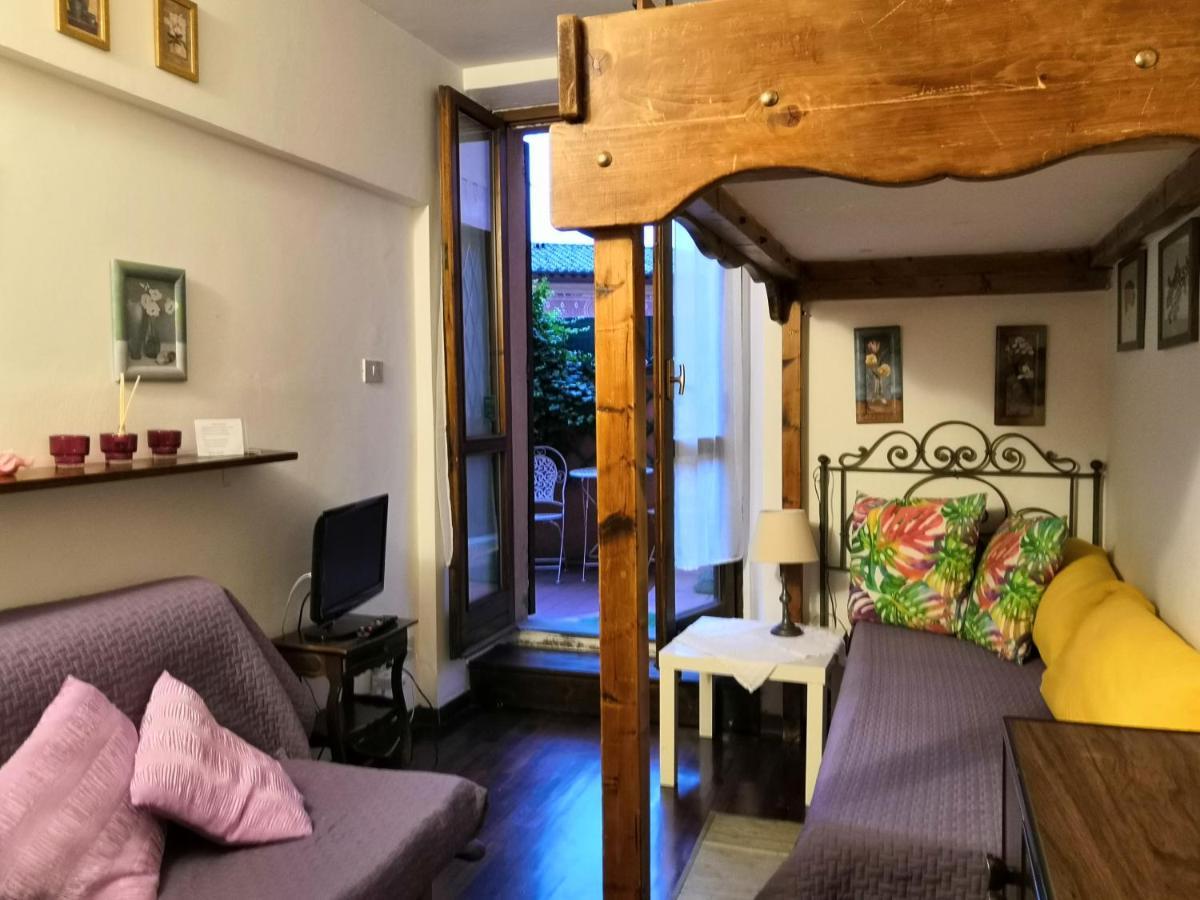Al Giardino Di Alice Bed & Breakfast Perugia Luaran gambar